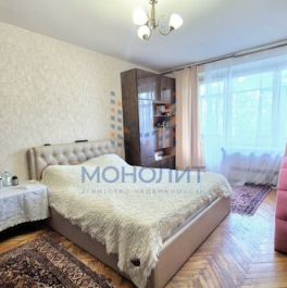 Продажа 1-комн квартиры на вторичном рынке Хабаровская улица,  д. 9