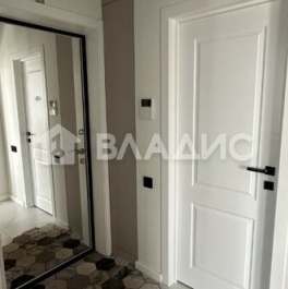 Продажа 2-комн квартиры на вторичном рынке Корабельная улица,  д. 3А