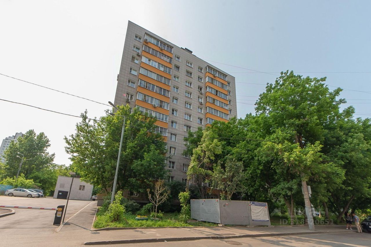 Продажа 2-комн квартиры на вторичном рынке 2-я Черногрязская улица, 7К2