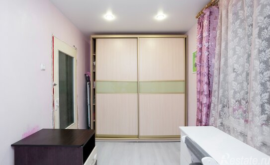 Продажа 3-комн квартиры на вторичном рынке ул Партизана Германа,  д. 14/117