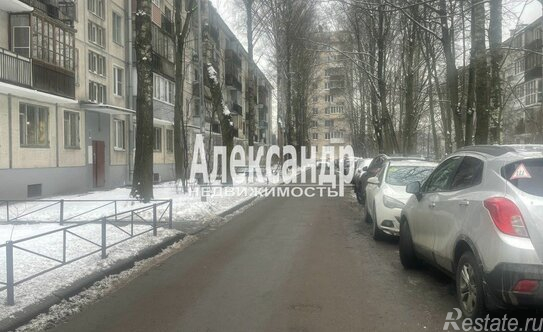 Продажа 1-комн квартиры на вторичном рынке Верности ул,  д. 20