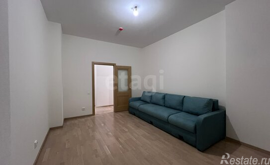 Продажа 2-комн квартиры на вторичном рынке улица Дыбенко,  д. 2