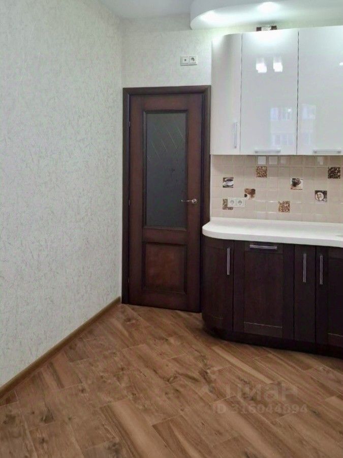 Продажа 2-комн квартиры на вторичном рынке Подрезково мкр, улица 1-я Лесная, 6