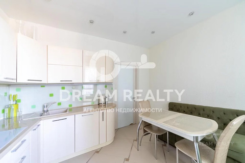 Продажа 1-комн квартиры на вторичном рынке Красногорск, ул. Парковая,  д. 8