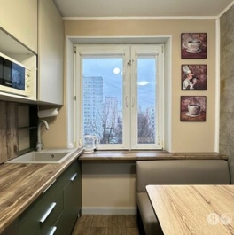 Аренда 2-комн квартиры на вторичном рынке ул Героев Панфиловцев,  д. 14,  к. 1