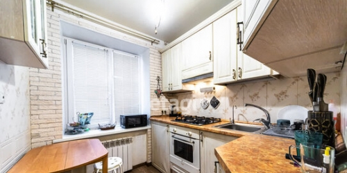 1-комн квартира Лебединая улица,  д. 14