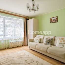 Продажа 2-комн квартиры на вторичном рынке улица Цюрупы,  д. 11 к1