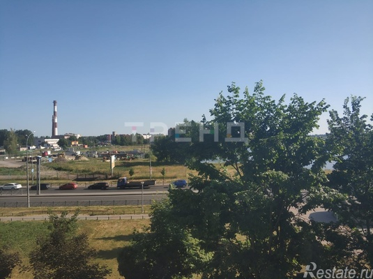 Продажа 3-комн квартиры на вторичном рынке Колпино, Оборонная ул,  д. 2
