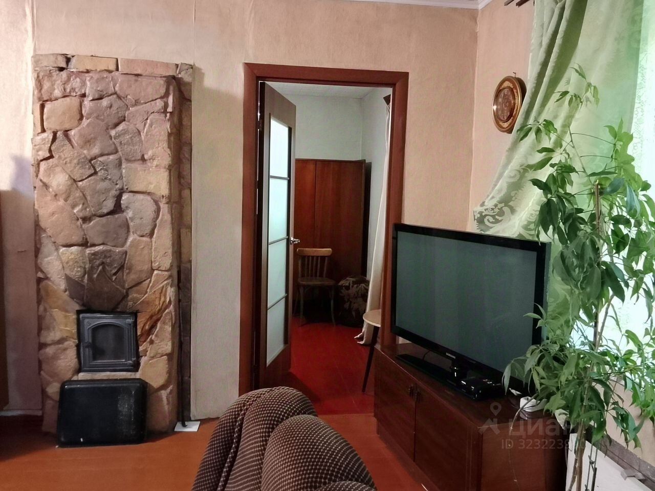 Продажа 3-комн квартиры на вторичном рынке пос. Сосново, улица Никитина, 20