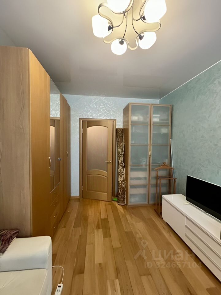 Аренда 2-комн квартиры на вторичном рынке улица Седова, 24К3