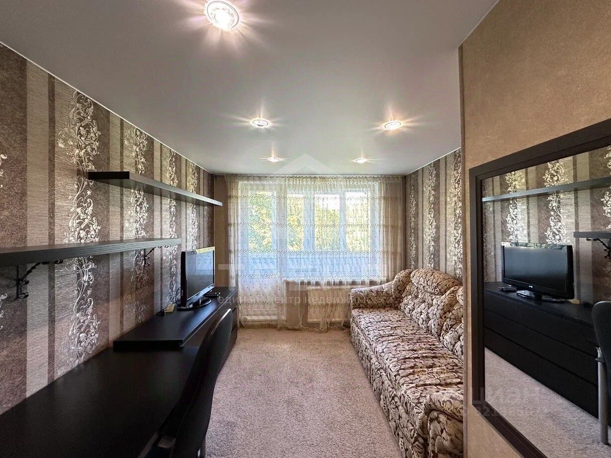 Продажа 2-комн квартиры на вторичном рынке Гражданский проспект, 79К2