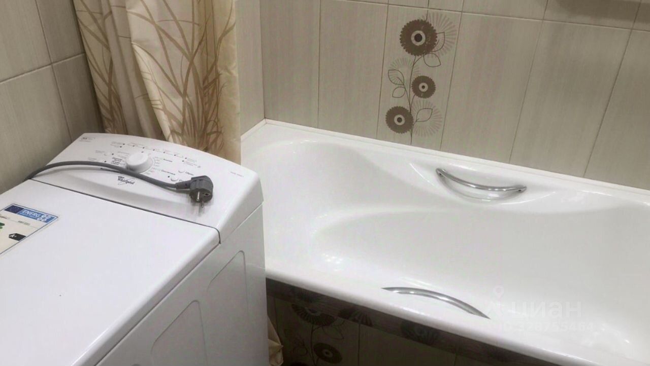Продажа 2-комн квартиры на вторичном рынке Одинцово, улица Маршала Жукова, 29