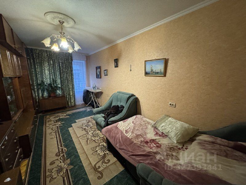 Продажа 2-комн квартиры на вторичном рынке пос. Парголово, Приозерское шоссе, 13к2