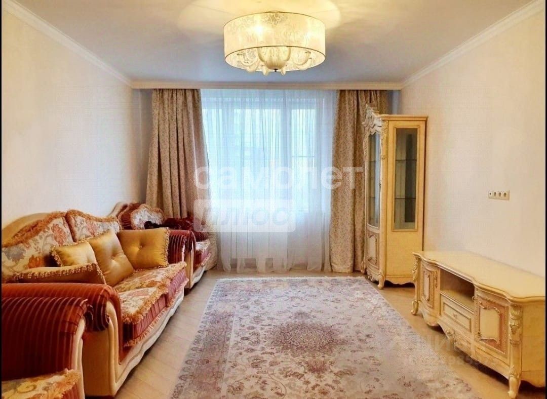 Продажа 3-комн квартиры на вторичном рынке Химки, улица Калинина, 5