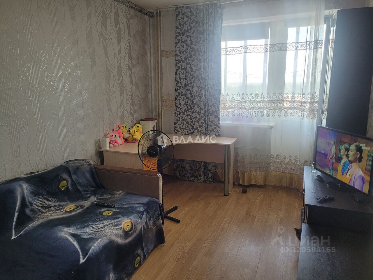 Продажа 3-комн квартиры на вторичном рынке 6-й мкр,  д. 18А
