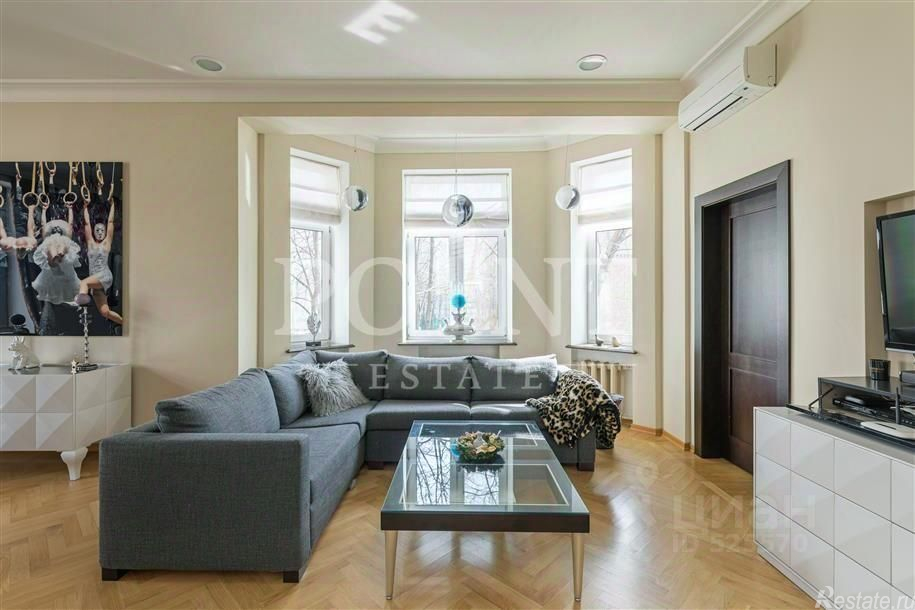 Аренда 2-комн квартиры на вторичном рынке Бронная М. ул,  д. 17