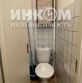 Продажа 1-комн квартиры на вторичном рынке Выборгская улица,  д. 10