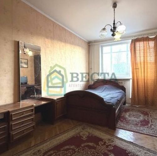 3-комн квартира ул Десантников,  д. 32,  к. 3