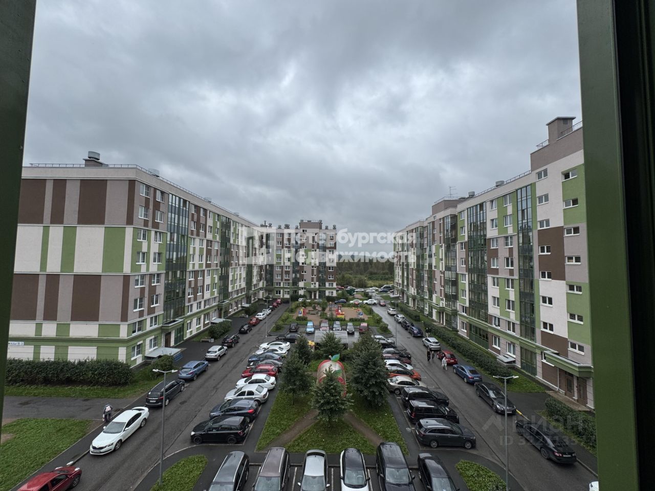 Продажа 1-комн квартиры на вторичном рынке пос. Янино-1, улица Ясная, 11к2