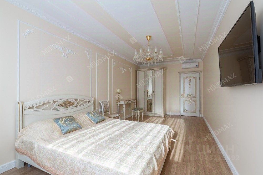 Аренда 4-комн квартиры на вторичном рынке Лиговский проспект, 123