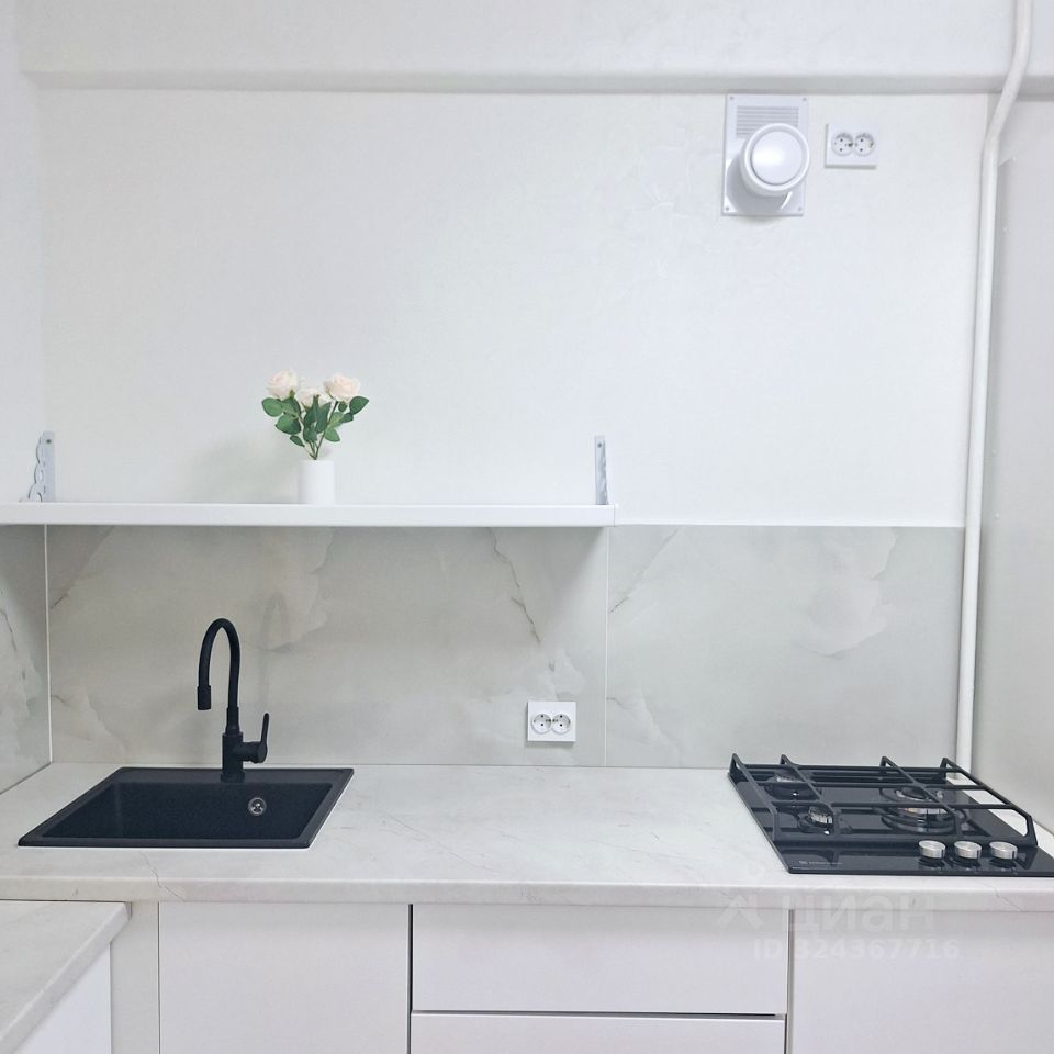 Продажа 1-комн квартиры на вторичном рынке проспект Маршала Блюхера, 59