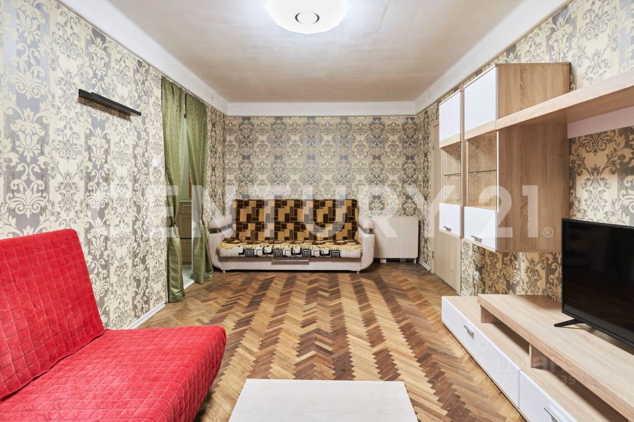Продажа 2-комн квартиры на вторичном рынке Бухарестская улица, 31К4