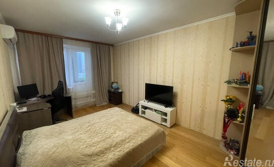 Продажа 2-комн квартиры на вторичном рынке Окская ул,  д. 3 к1