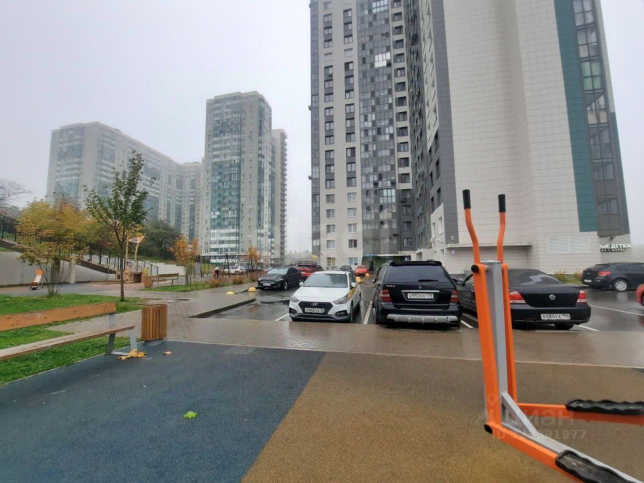 Продажа 2-комн квартиры на вторичном рынке Красногорск, бульвар Космонавтов, 12к1