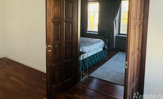 Продажа 3-комн квартиры на вторичном рынке Басков пер,  д. 37-39