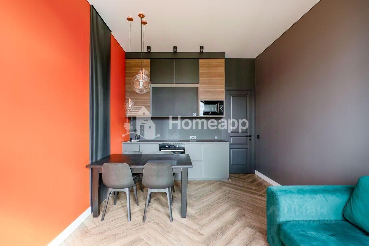 Продажа 1-комн квартиры на вторичном рынке улица Паршина, 10