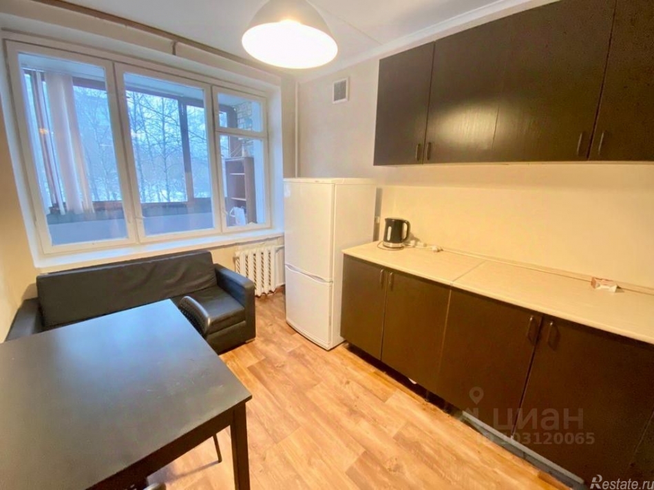 Аренда 1-комн квартиры на вторичном рынке Полоцкая улица,  д. 16