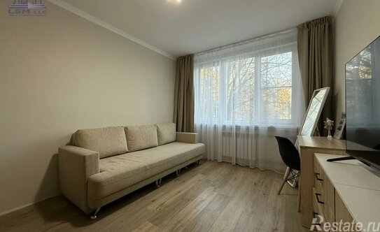 Продажа 2-комн квартиры на вторичном рынке Солидарности пр-кт,  д. 8,  к. 2