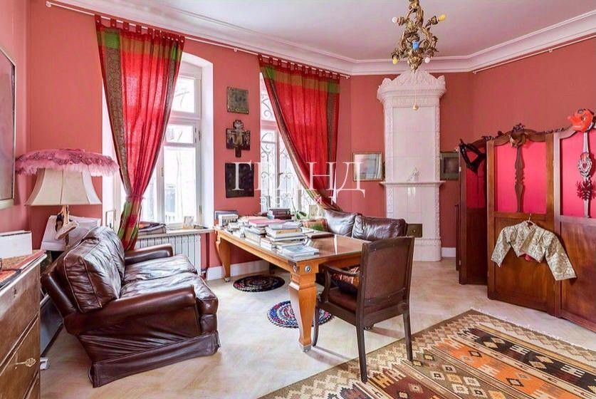Продажа 5-комн квартиры на вторичном рынке улица Спиридоновка, 27/24