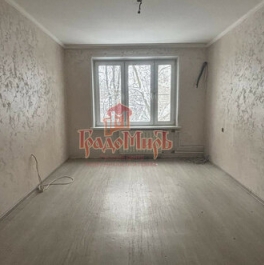 Продажа 1-комн квартиры на вторичном рынке ул Молостовых,  д. 1,  к. 1