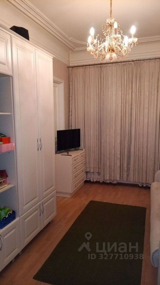 Продажа 3-комн квартиры на вторичном рынке улица Блохина, 12