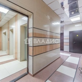Продажа 4-комн квартиры на вторичном рынке Эльдара Рязанова ул