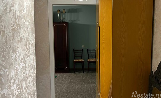 Продажа 2-комн квартиры на вторичном рынке Серпухов, Физкультурная улица,  д. 18