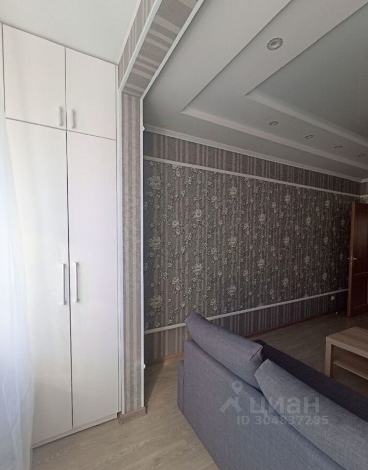 Продажа 2-комн квартиры на вторичном рынке Кременчугская улица, 9К1