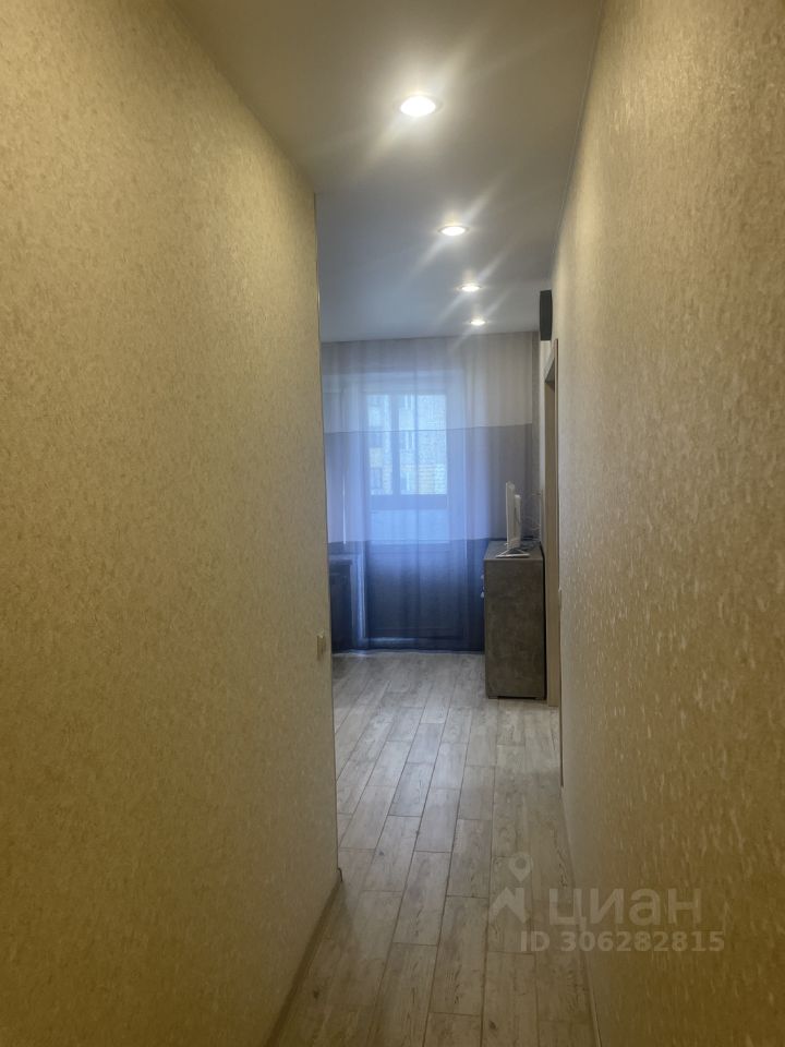 Аренда 1-комн квартиры на вторичном рынке Высокие Жаворонки ЖК, д. Малые Вяземы,  д. 7