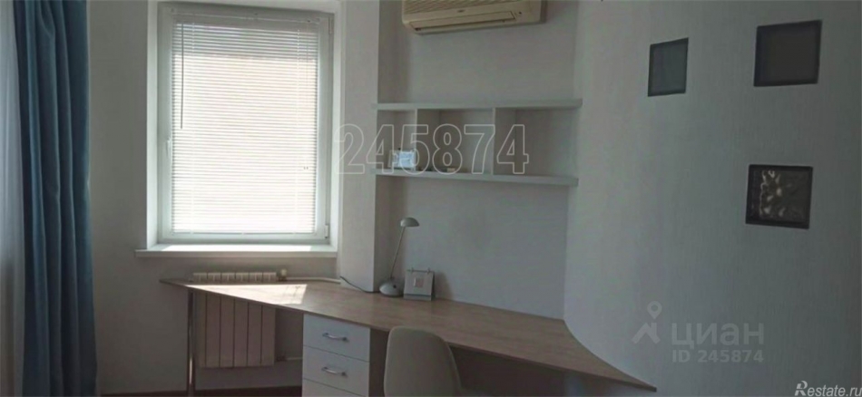 Аренда 2-комн квартиры на вторичном рынке Тепличный пер,  д. 4