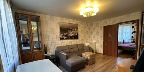4-комн квартира Ветеранов пр-кт,  д. 44