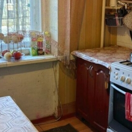 Продажа 2-комн квартиры на вторичном рынке Пушкин г, Алексея Толстого б-р,  д. 26