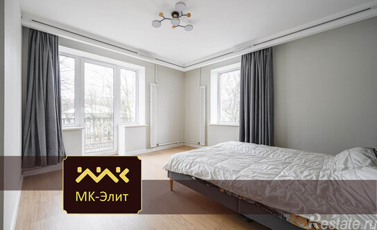 Продажа 1-комн квартиры на вторичном рынке Пушкин г, Захаржевская ул,  д. 4