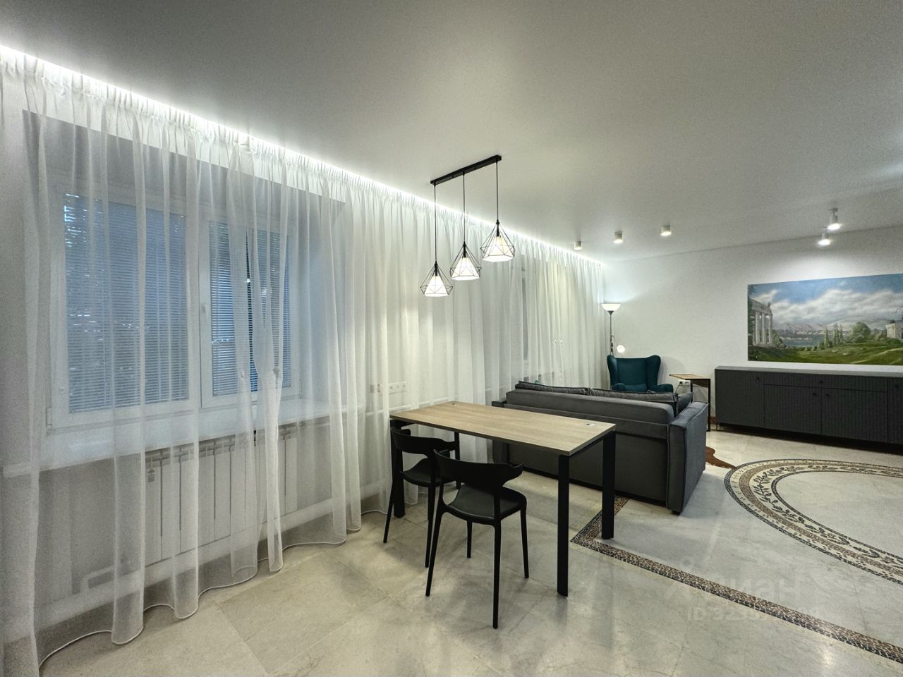 Продажа 1-комн квартиры на вторичном рынке Малый Патриарший переулок, 3