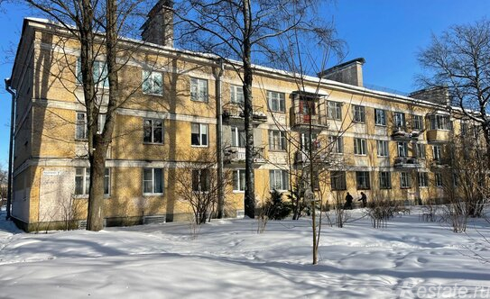 Продажа 3-комн квартиры на вторичном рынке ул Михайловская,  д. 7