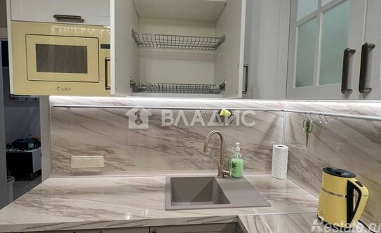 Продажа 2-комн квартиры на вторичном рынке ул Логинова,  д. 5,  к. 2