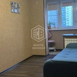 Продажа 3-комн квартиры на вторичном рынке ул Вильнюсская,  д. 3,  к. 1