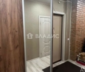 Продать Квартиры вторичка улица Маршала Казакова  70 к1 с1 