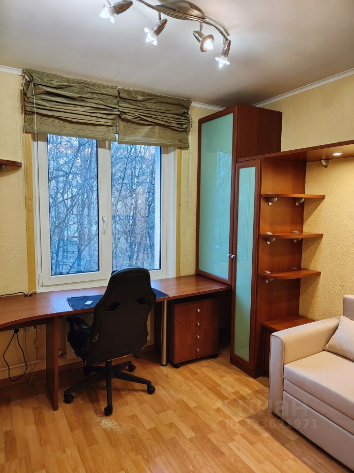 Аренда 3-комн квартиры на вторичном рынке Голубинская улица, 13К1