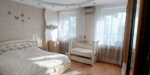 3-комн квартира улица Кондратюка,  д. 2